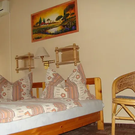 Hugi Panzio Maison d'hôtes Nagykanizsa
