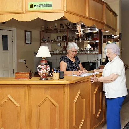 Hugi Panzio Maison d'hôtes *