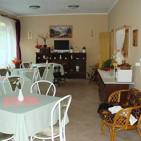 Hugi Panzio Maison d'hôtes